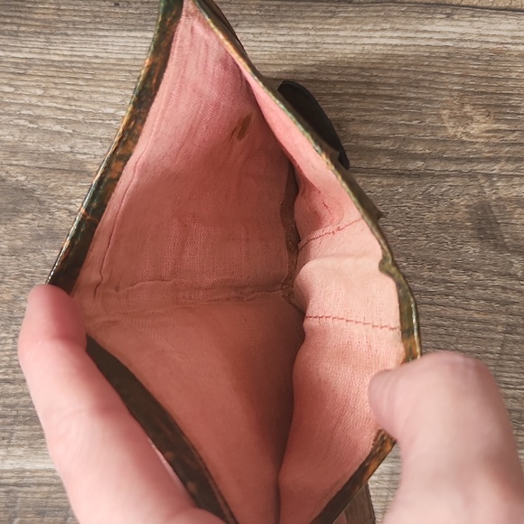 Unique Wallet - Picture 4 of 4